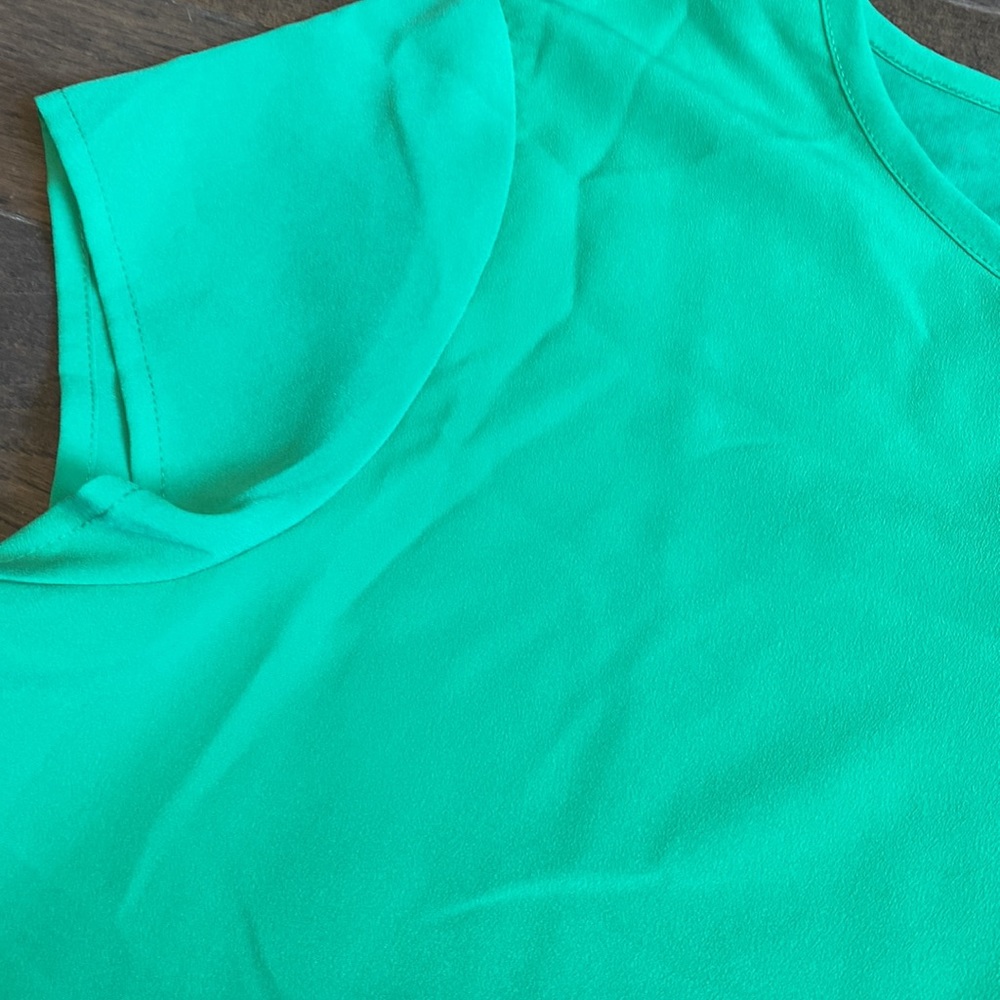 NWT - Van Heusen Shirt - Picture 3 of 6